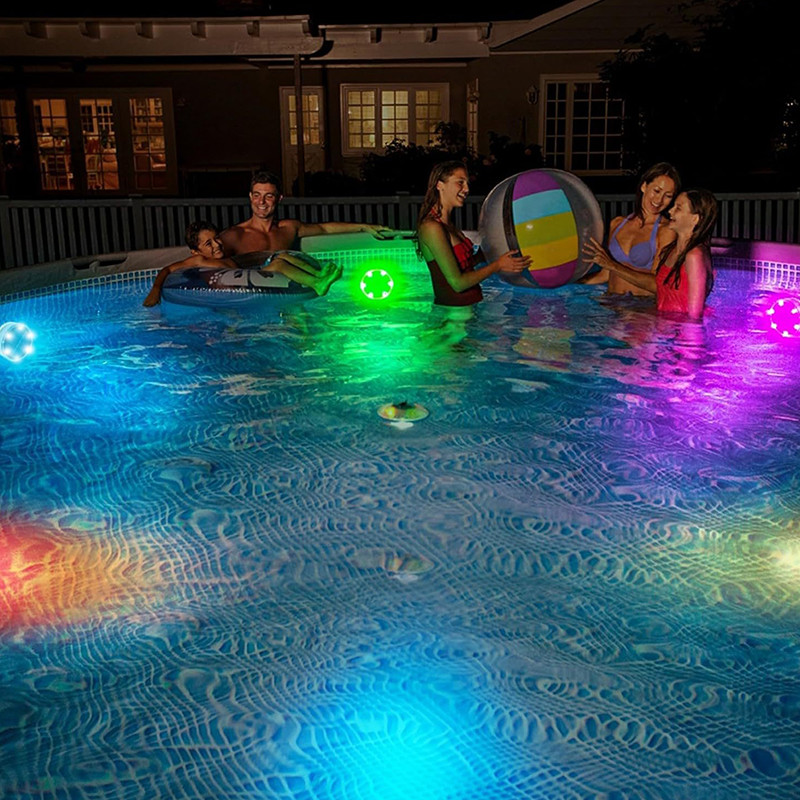 12 solar powered diving lights